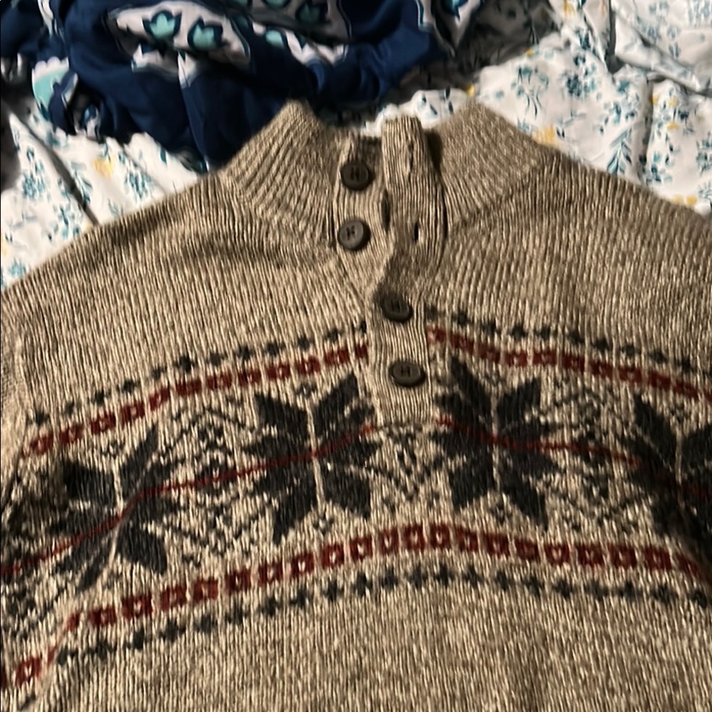 Tricotto Tan and Black Crewneck Sweater Nordic Style